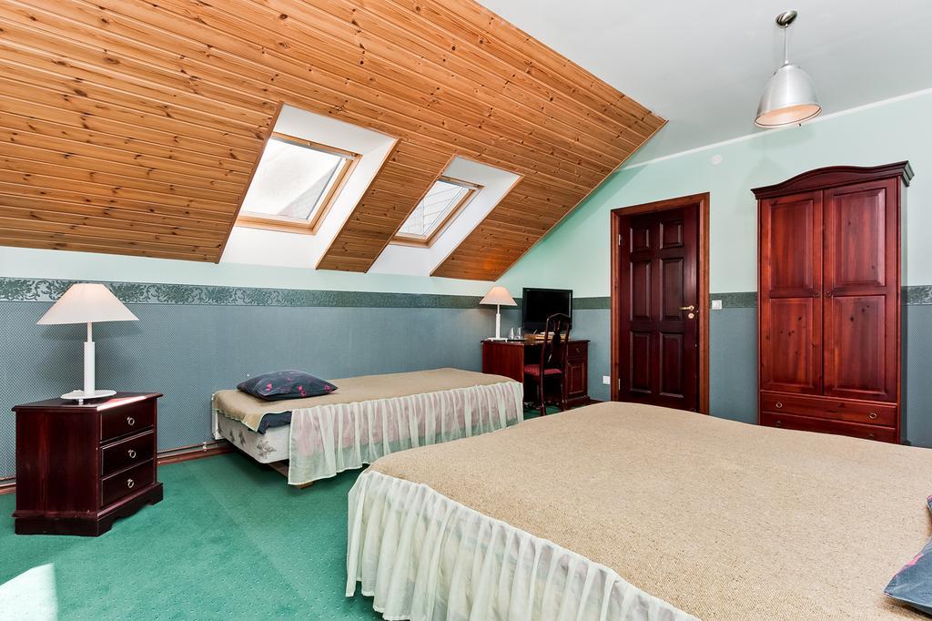 Veskisilla Hotel Türi 외부 사진