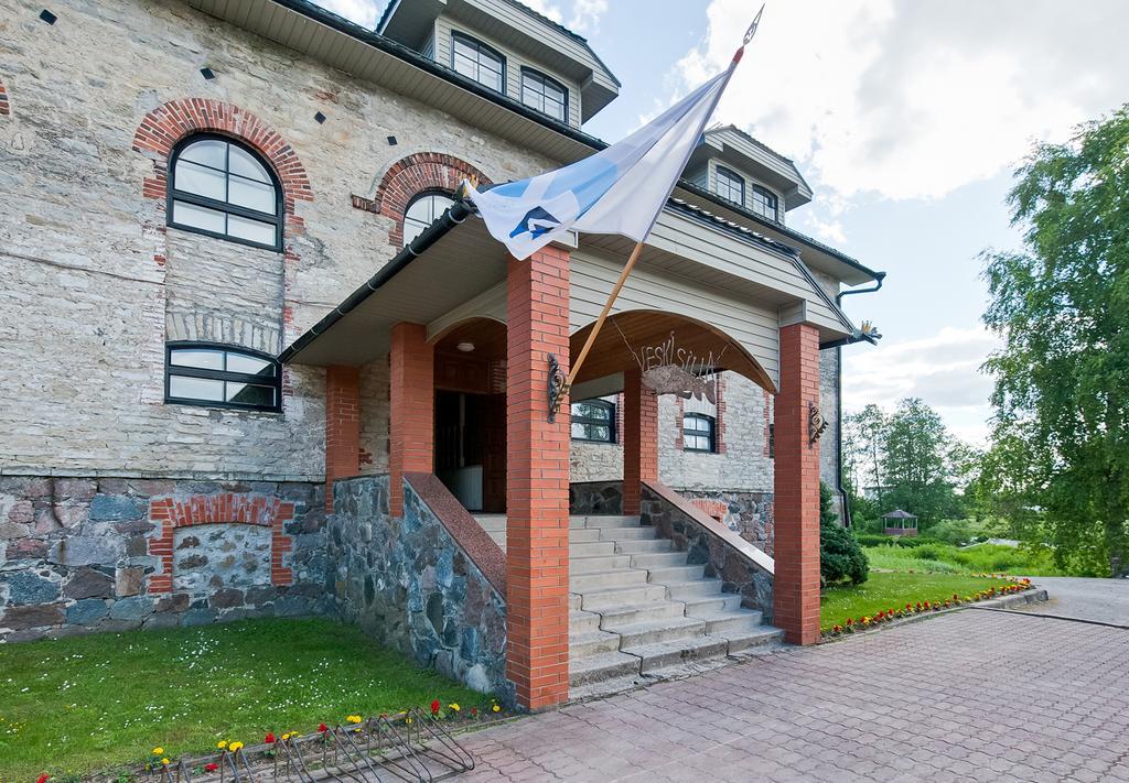 Veskisilla Hotel Türi 외부 사진
