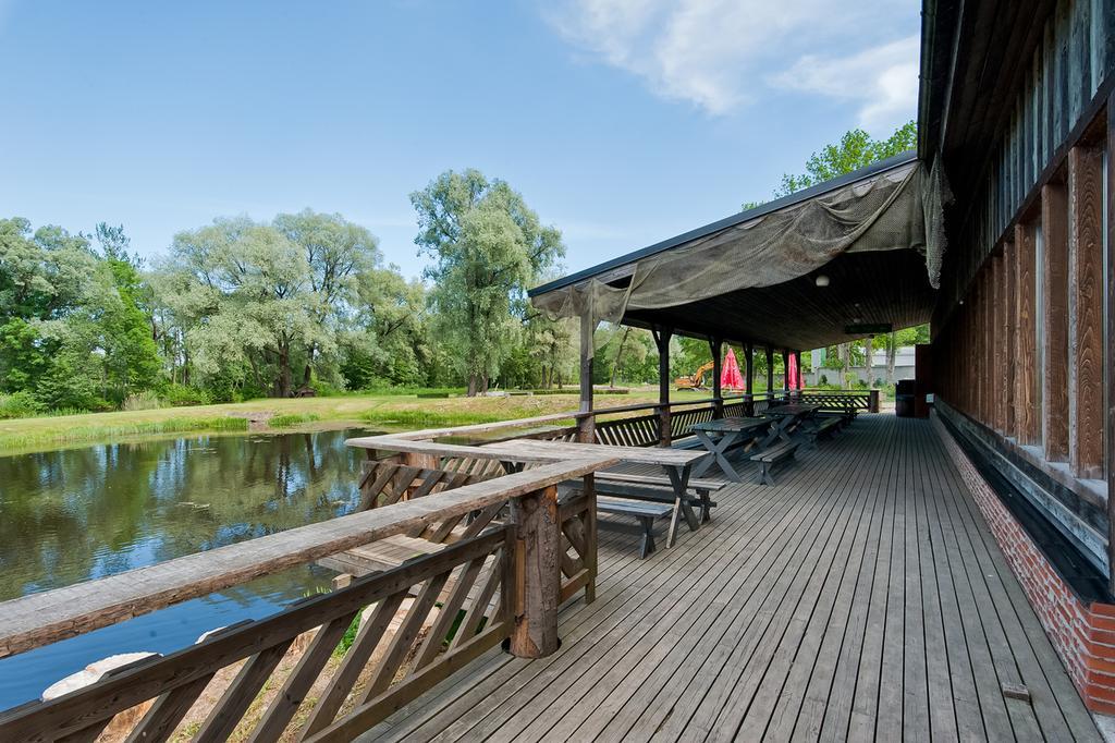 Veskisilla Hotel Türi 외부 사진