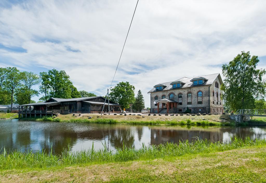 Veskisilla Hotel Türi 외부 사진
