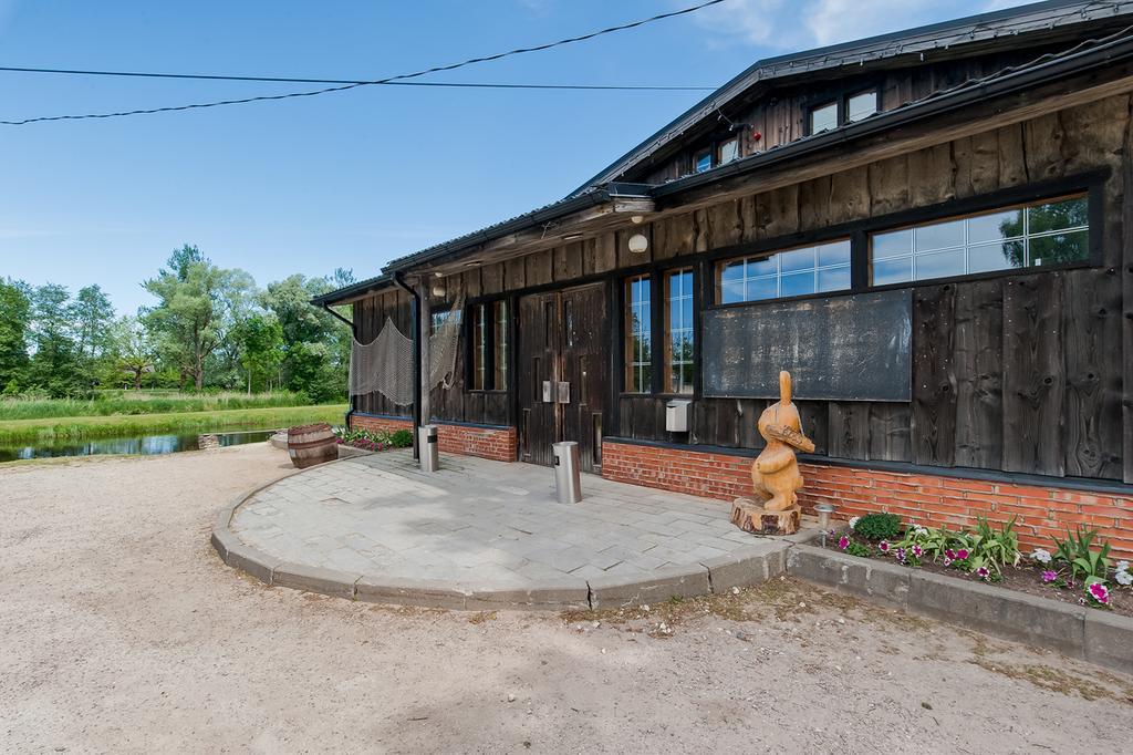 Veskisilla Hotel Türi 외부 사진